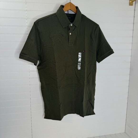 NEW Tommy Hilfiger Medium Regular Fit Stretch Polo - Picture 1 of 9